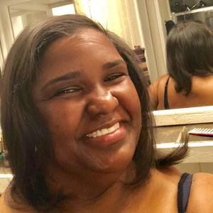 Meet your Posher, Nakeita